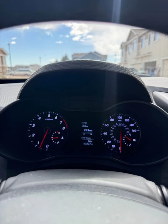 2017 Hyundai Veloster - Image 6 of 6