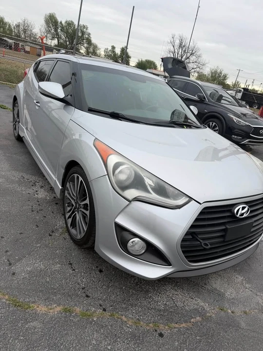 2017 Hyundai Veloster - Image 6 of 20