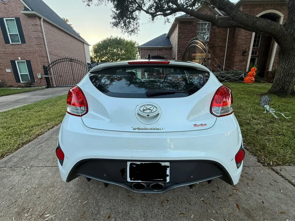 2017 Hyundai Veloster - Image 5 of 13