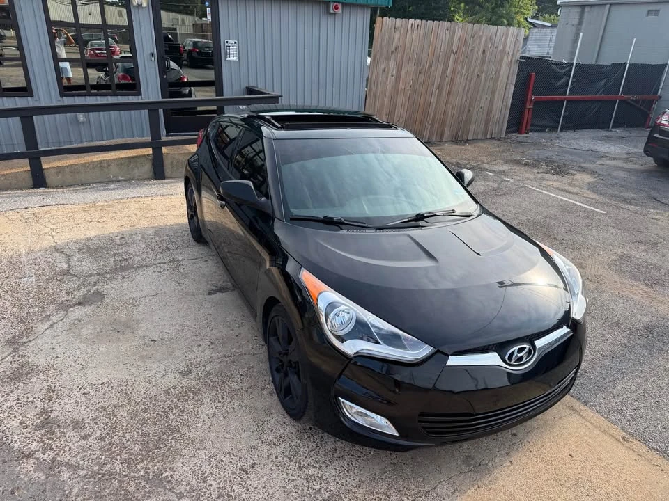 2017 Hyundai Veloster - Image 6 of 8