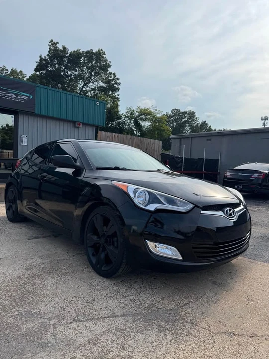2017 Hyundai Veloster - Image 3 of 8