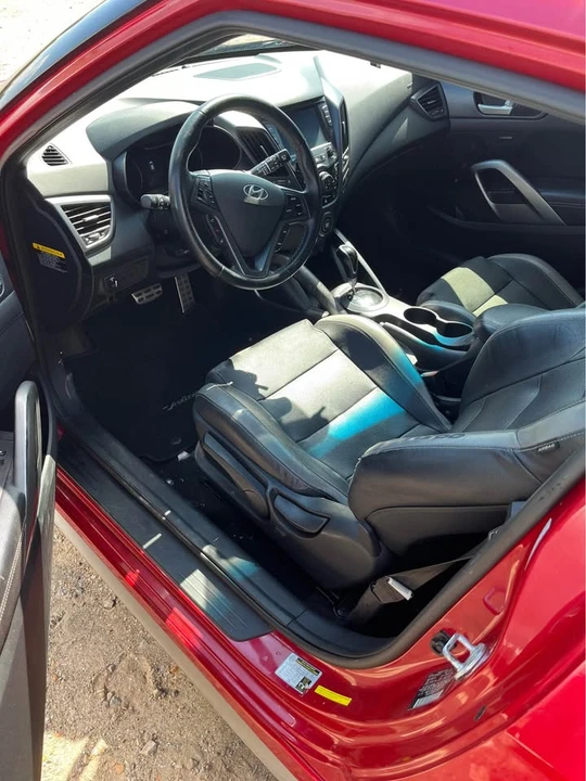 2017 Hyundai Veloster - Image 5 of 5