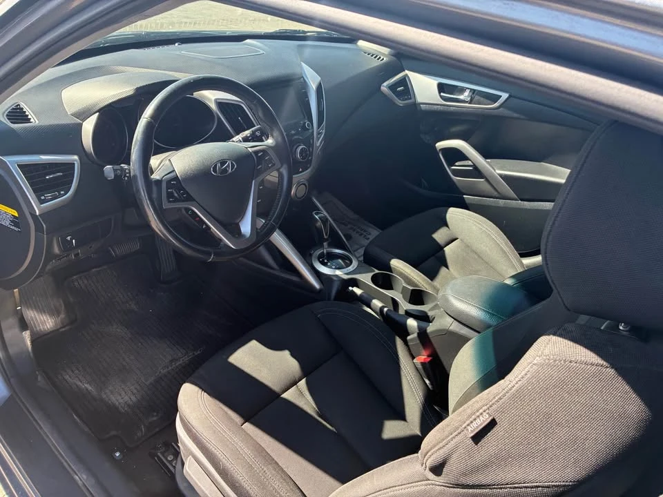 2017 Hyundai Veloster - Image 5 of 5