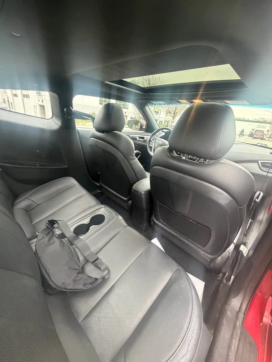 2017 Hyundai Veloster - Image 3 of 9