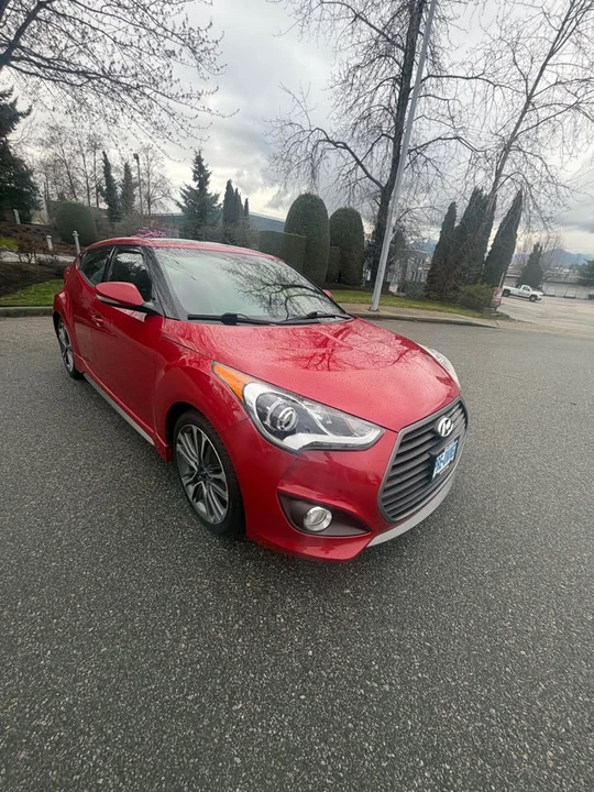 2017 Hyundai Veloster - Image 7 of 9