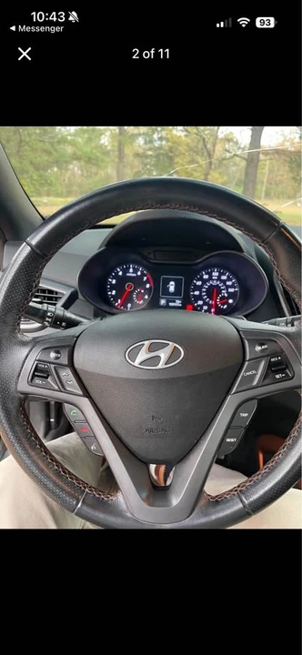 2017 Hyundai Veloster - Image 5 of 8