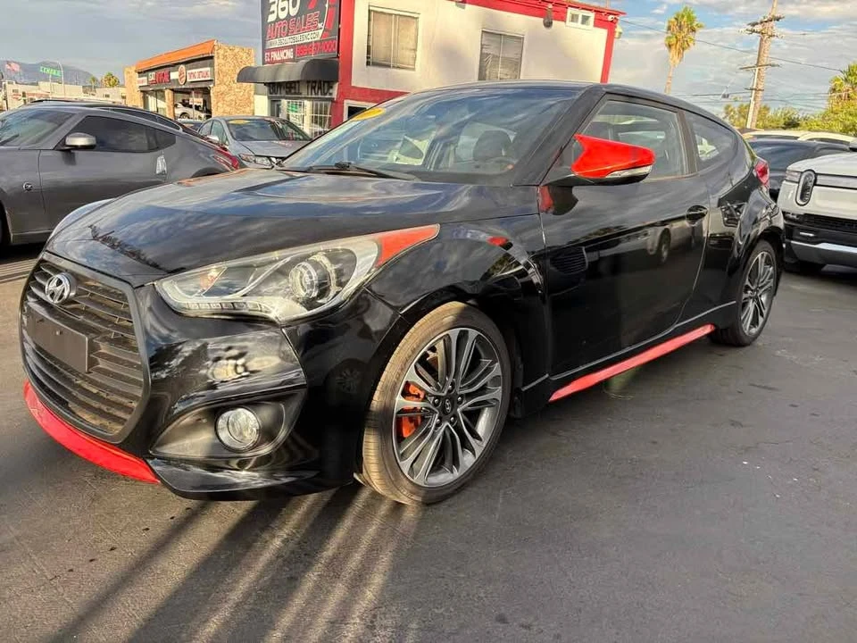 2017 Hyundai Veloster - Image 12 of 20
