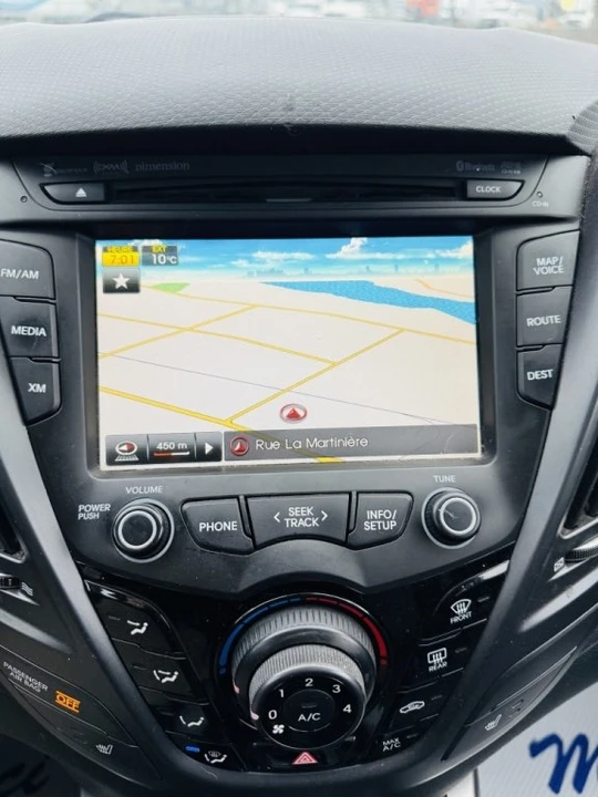 2017 Hyundai Veloster - Image 19 of 20