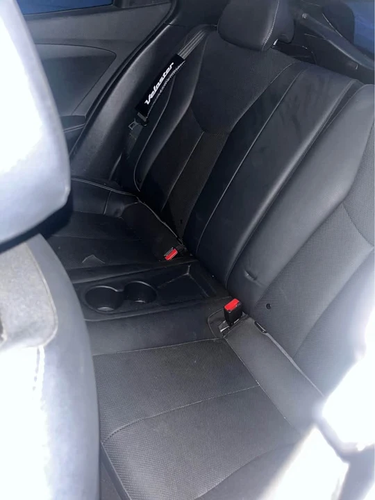 2017 Hyundai Veloster - Image 18 of 19