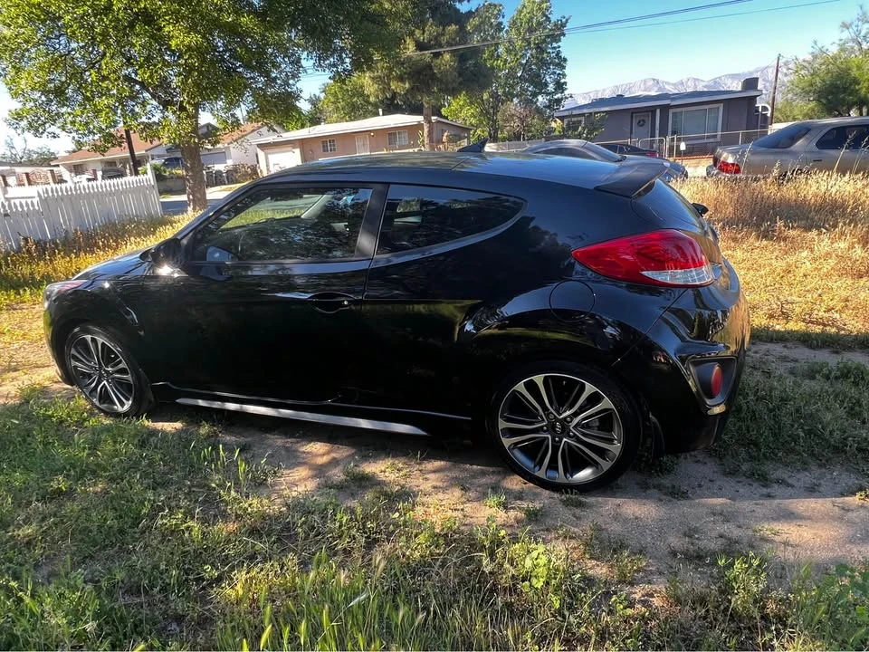 2017 Hyundai Veloster - Image 5 of 16