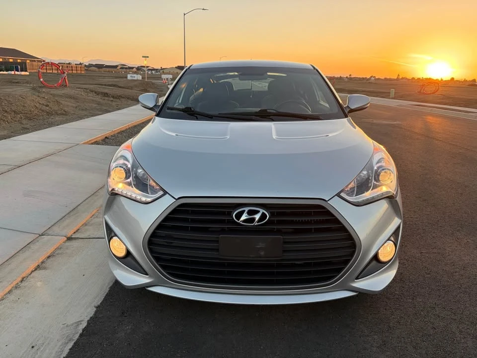 2017 Hyundai Veloster - Image 19 of 19