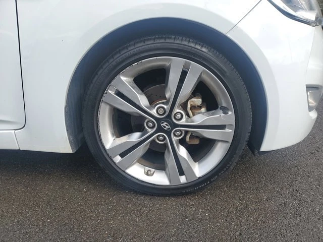 2017 Hyundai Veloster - Image 4 of 16