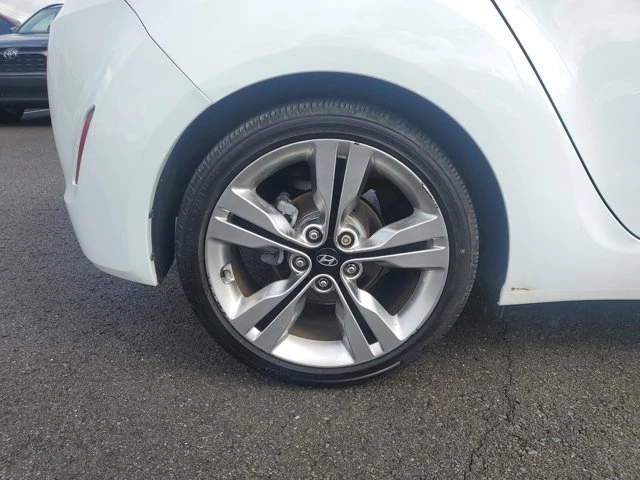 2017 Hyundai Veloster - Image 5 of 16