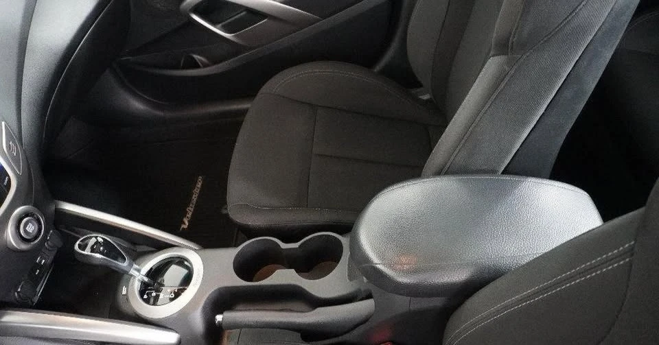 2017 Hyundai Veloster - Image 19 of 20