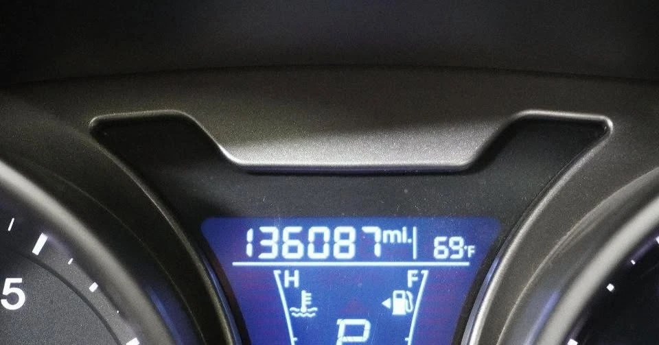 2017 Hyundai Veloster - Image 12 of 20