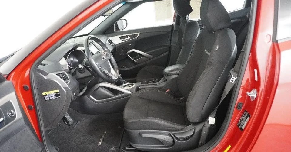 2017 Hyundai Veloster - Image 7 of 20