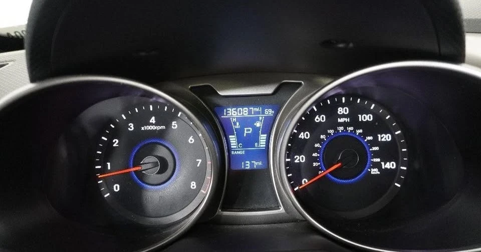 2017 Hyundai Veloster - Image 11 of 20