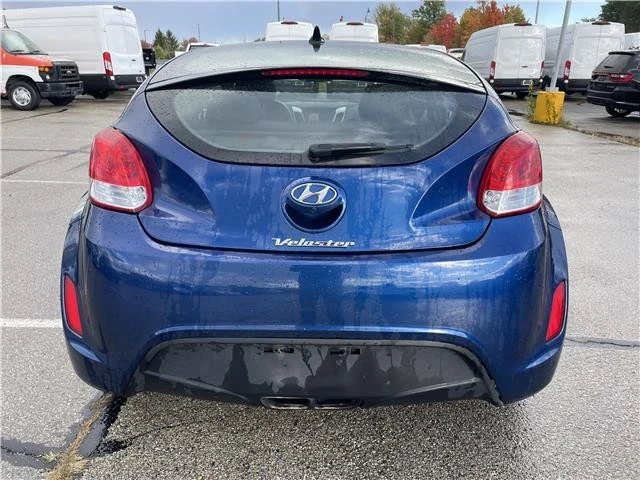 2017 Hyundai Veloster - Image 8 of 21