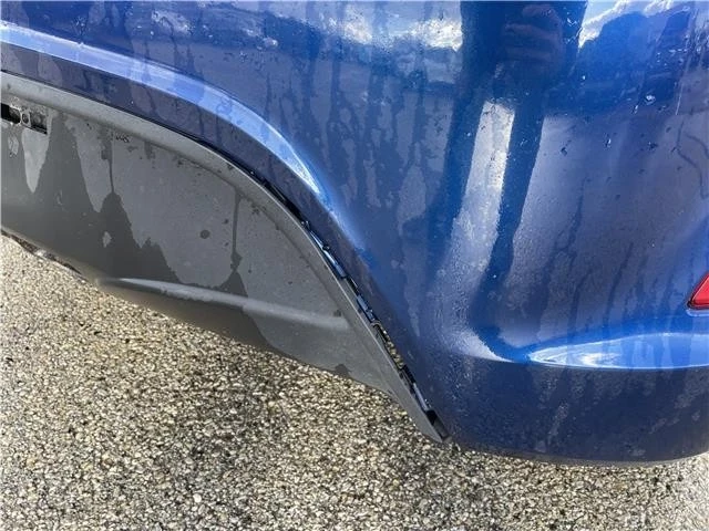 2017 Hyundai Veloster - Image 16 of 21