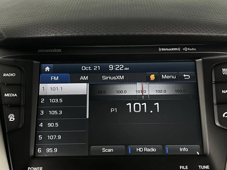 2017 Hyundai Veloster - Image 12 of 13