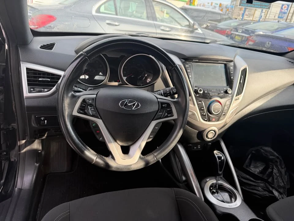 2017 Hyundai Veloster - Image 5 of 5