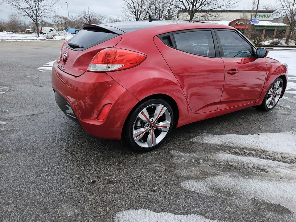 2017 Hyundai Veloster - Image 3 of 17