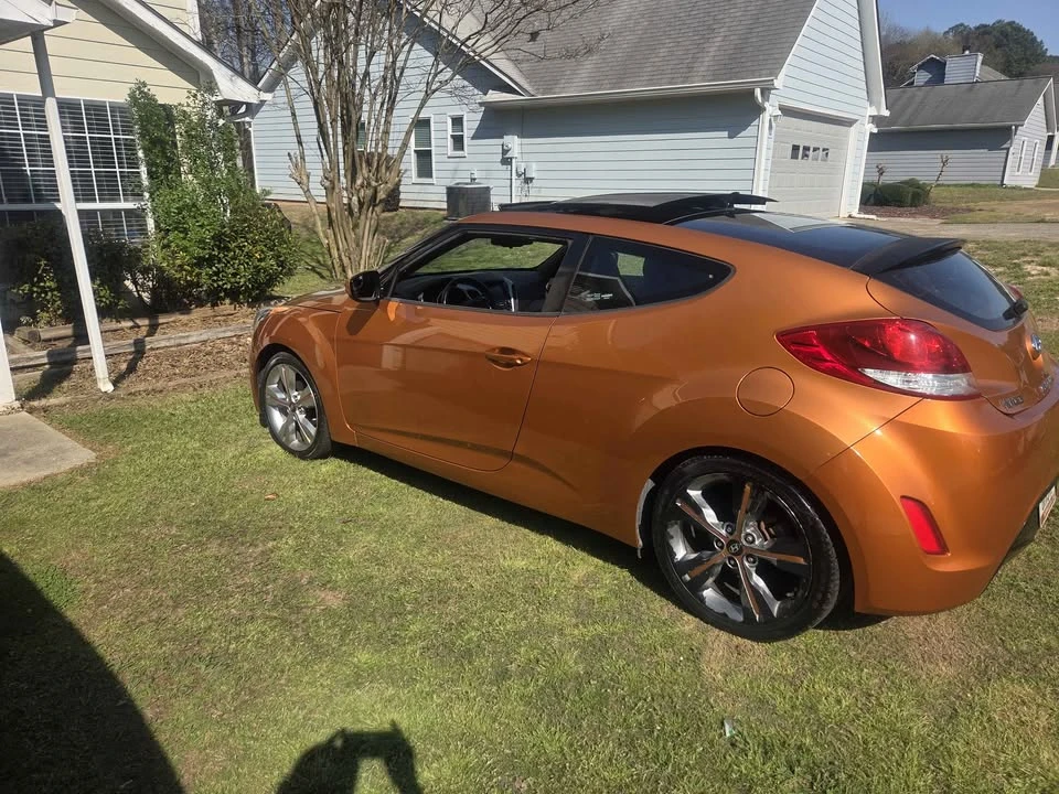 2017 Hyundai Veloster - Image 3 of 17