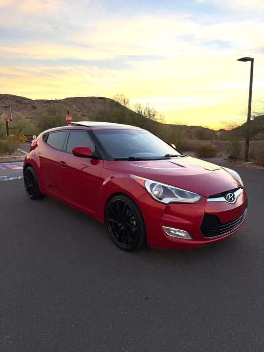 2017 Hyundai Veloster - Image 5 of 9