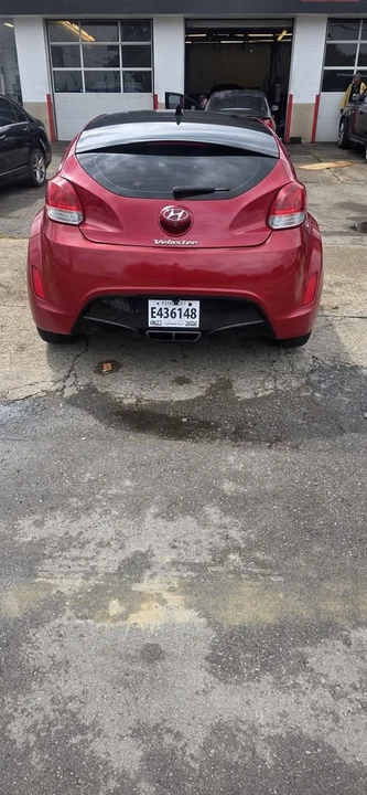 2017 Hyundai Veloster - Image 3 of 5