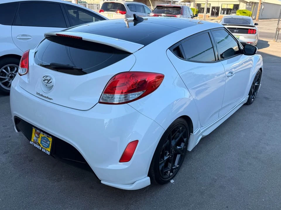2017 Hyundai Veloster - Image 5 of 11