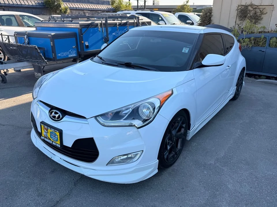2017 Hyundai Veloster - Image 3 of 11