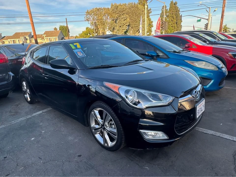 2017 Hyundai Veloster - Image 3 of 3