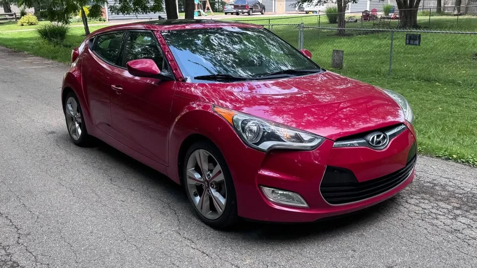 2017 Hyundai Veloster - Image 7 of 17