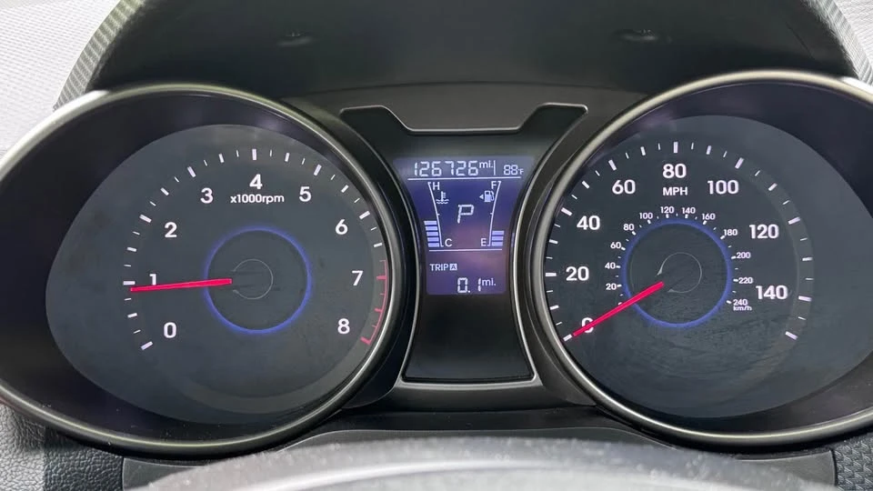 2017 Hyundai Veloster - Image 14 of 17