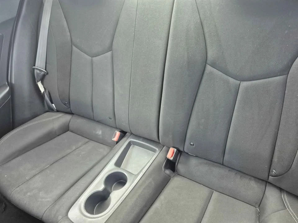 2017 Hyundai Veloster - Image 7 of 12