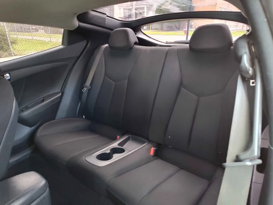 2017 Hyundai Veloster - Image 17 of 20
