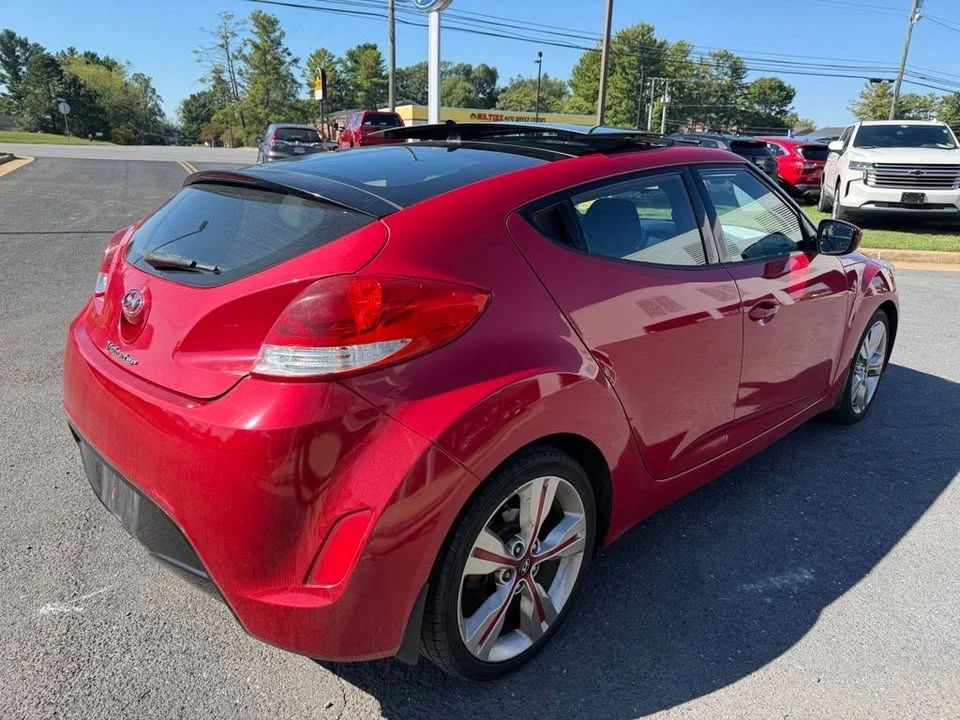 2017 Hyundai Veloster - Image 5 of 13