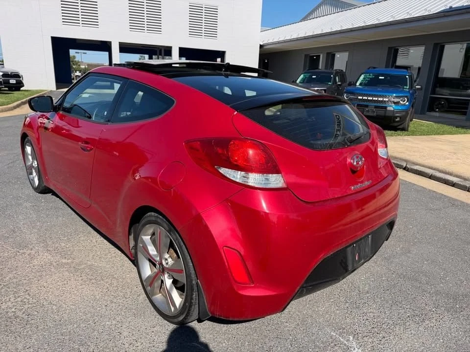 2017 Hyundai Veloster - Image 3 of 13