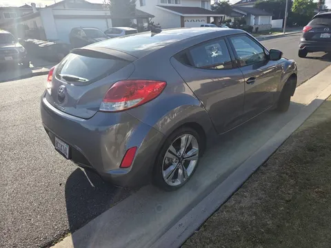 2017 Hyundai Veloster Value Edition