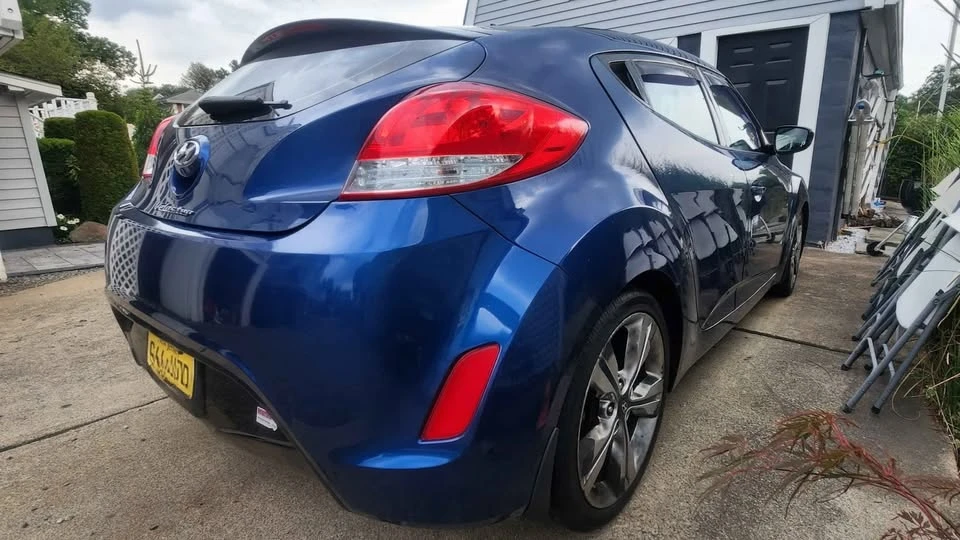 2017 Hyundai Veloster - Image 4 of 13