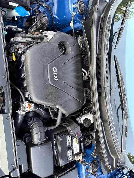2017 Hyundai Veloster - Image 15 of 15