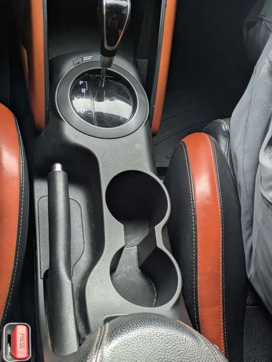 2017 Hyundai Veloster - Image 11 of 11