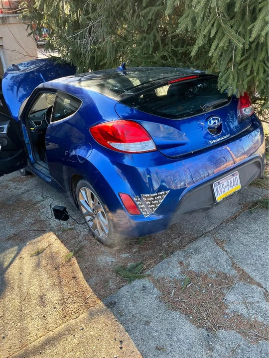 2017 Hyundai Veloster - Image 5 of 5
