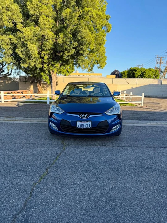 2017 Hyundai Veloster - Image 3 of 5