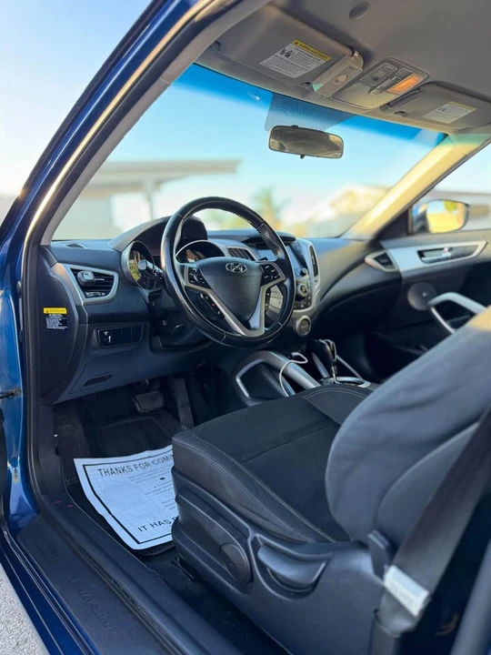 2017 Hyundai Veloster - Image 5 of 5