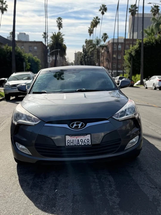 2017 Hyundai Veloster - Image 3 of 12
