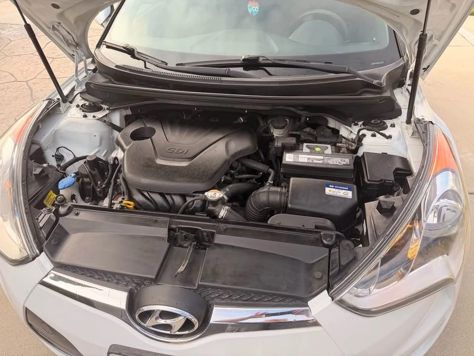 2017 Hyundai Veloster - Image 14 of 14