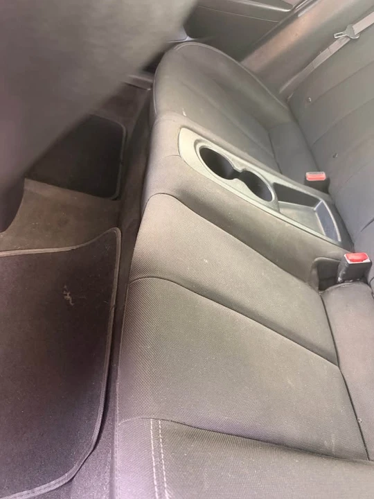 2017 Hyundai Veloster - Image 9 of 14