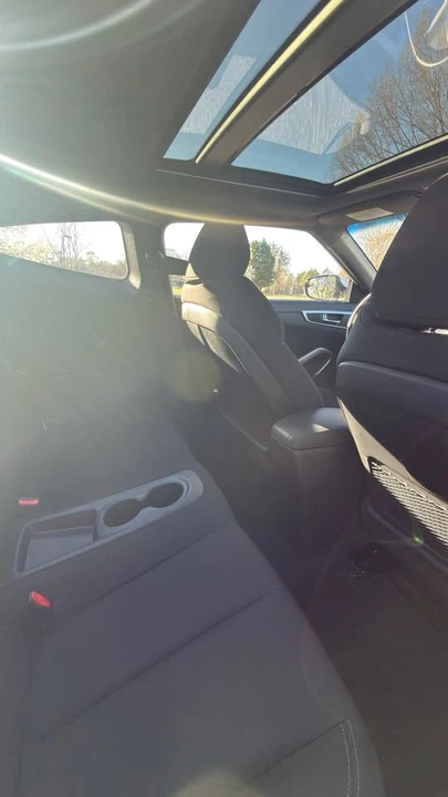 2017 Hyundai Veloster - Image 7 of 9