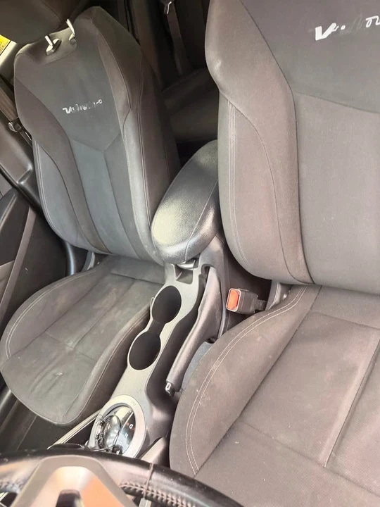 2017 Hyundai Veloster - Image 7 of 14